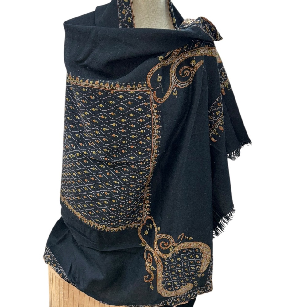 Sozni hand Embroidered paisley Pashmina wool Stole scarf wrap 6 months to make